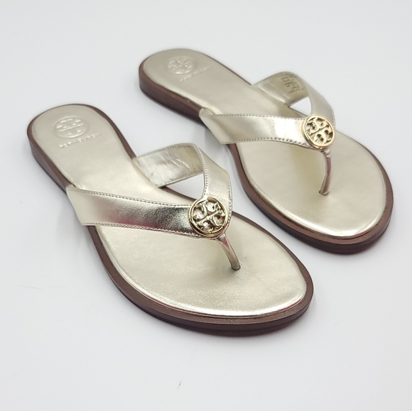 Tory Burch Benton Thong Sandal - Picture 3 of 11